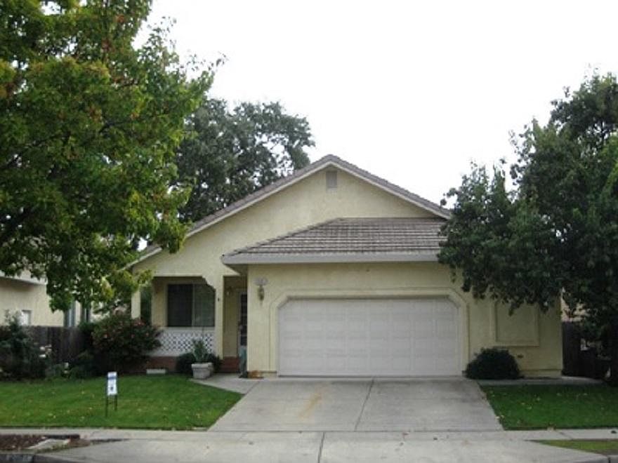 1st image of 2081 Devonshire Dr