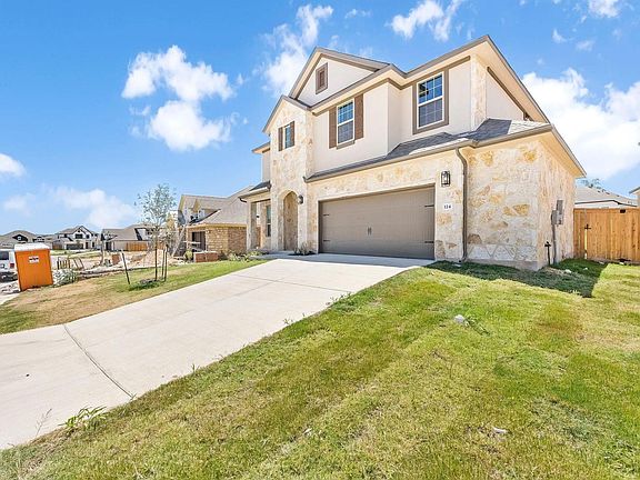 4th image of 124 Estate Hills Dr