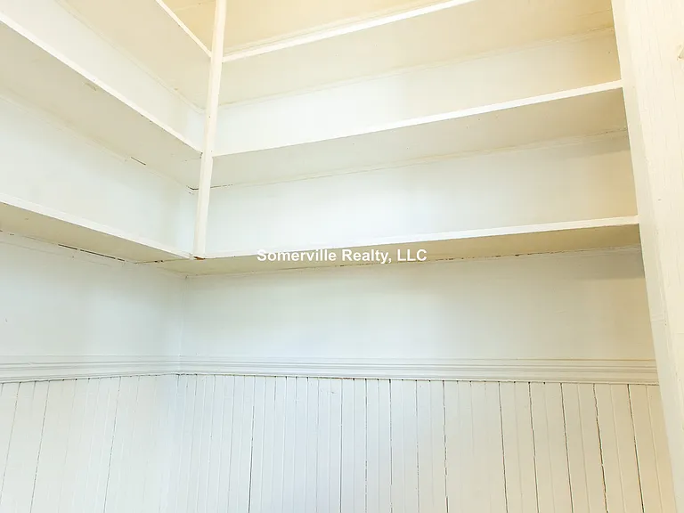 25 Ashford St #1 — Photo 4