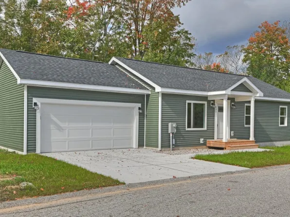 431 Kingsley Ridge Dr, Kingsley, MI 49649