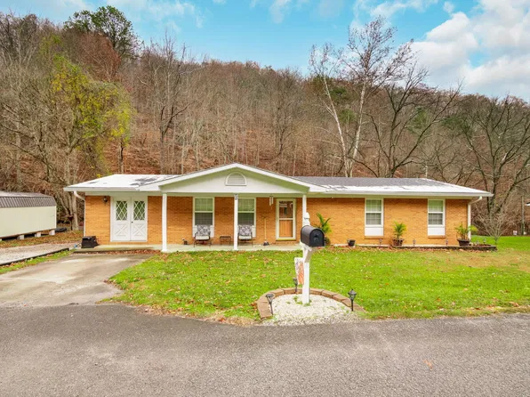 52 Station Branch Est, Prestonsburg, KY 41653