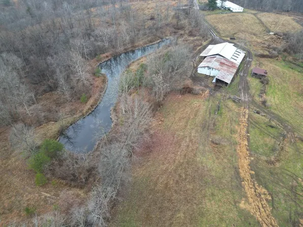 375 Happy Hollow Rd, Waverly, WV 26184