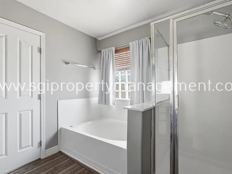 115 W Mountain Sage Dr — Photo 32