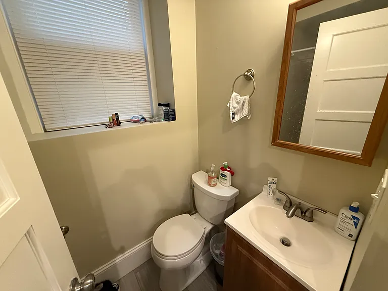 36 High St #B2 — Photo 10