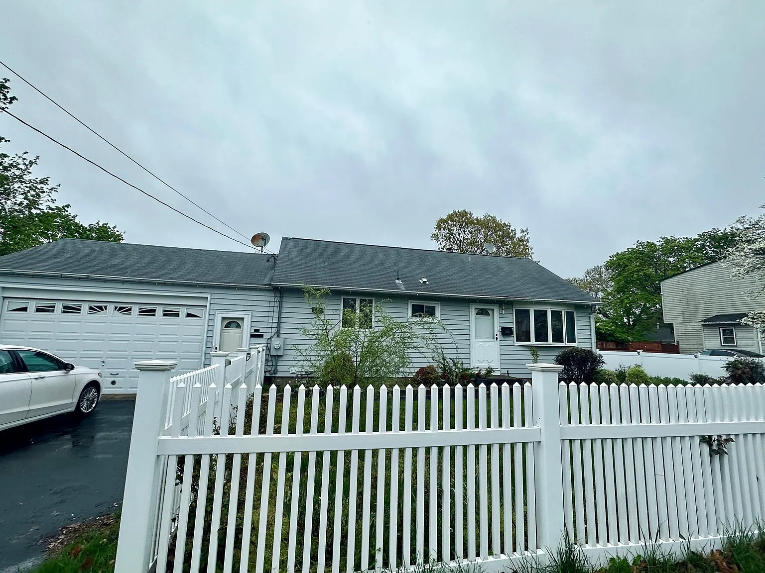 3 bed, 1200 sqft, $3,800 — Photo 3