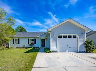139 Oakley Dr, New Bern, NC 28560