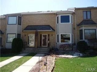 1686 Harding Cir, Whitehall, PA 18052