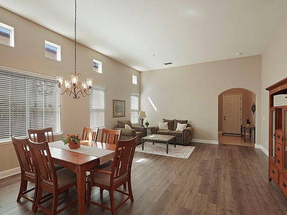 4th image of 3108 Collingham Dr