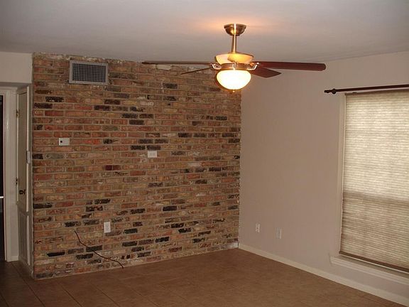4th image of 2507 Montrose Blvd APT 42