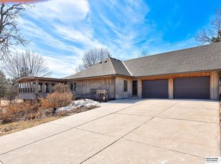 14919 Fort St, Omaha, NE 68116