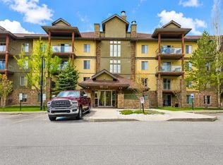 92 E Crystal Shores Rd #3407, Okotoks, AB T1S2M8