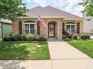 116 Bur Oak Dr, Taylors, SC 29687