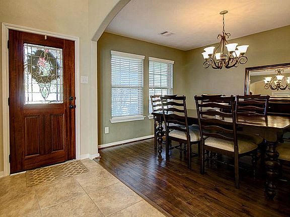 3rd image of 11034 Heartland Grove Dr