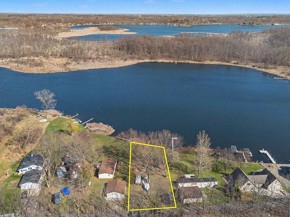 1st image of 51049 W Saddlebag Lake Rd