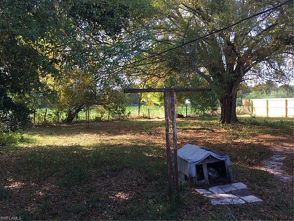 2nd image of 1007 Palm Dr