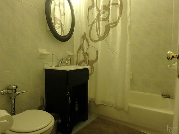 5th image of 142 E 33rd St APT 4E