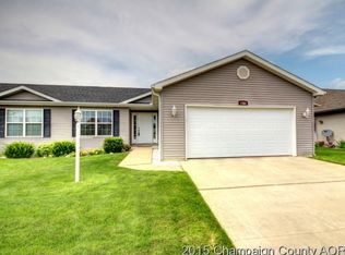 1704 E Lexington Dr, Urbana, IL 61802