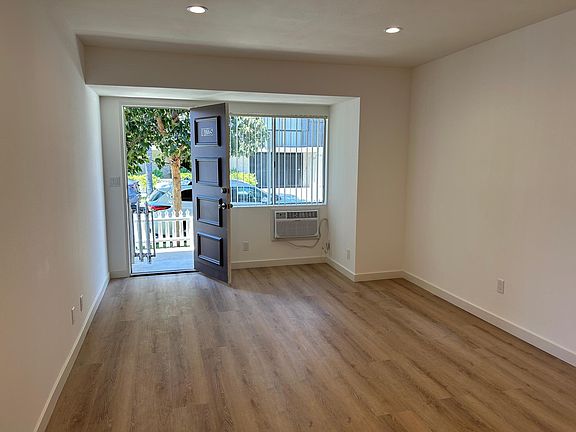 2nd image of 10722 Missouri Ave #5