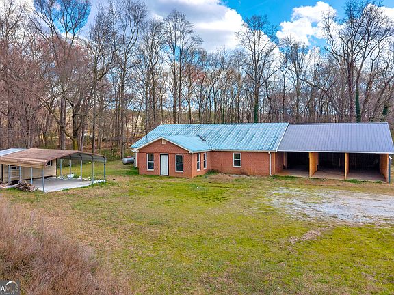 3rd image of 2918 Clay Brown Rd