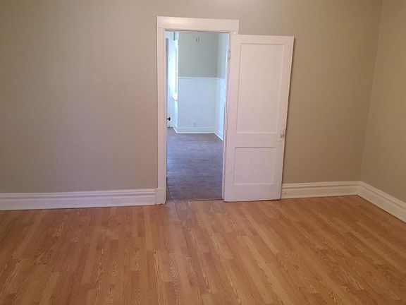Bedroom looking to kitchen