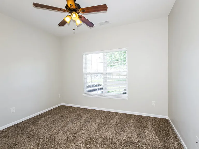 7027 Merrymount Ct — Photo 15