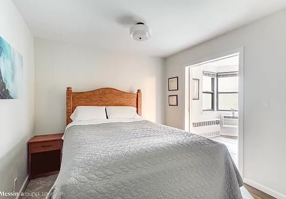 3rd image of 145 E 15th St APT 4N