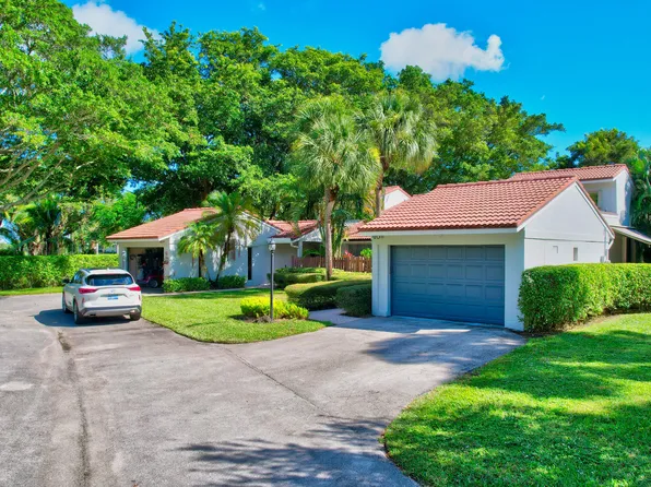 40 Southport Lane #B, Boynton Beach, FL 33436
