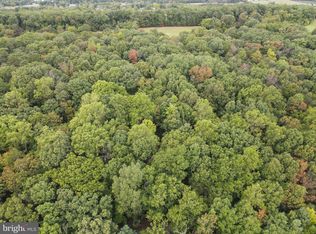 612 Beeman Ln, Berkeley Springs, WV 25411