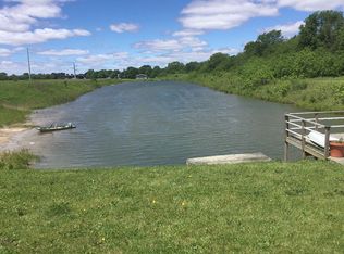 2988 W Walker Rd, Macon, IL 62544