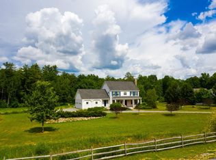 14 Saratoga Farm Rd, Malta, NY 12020