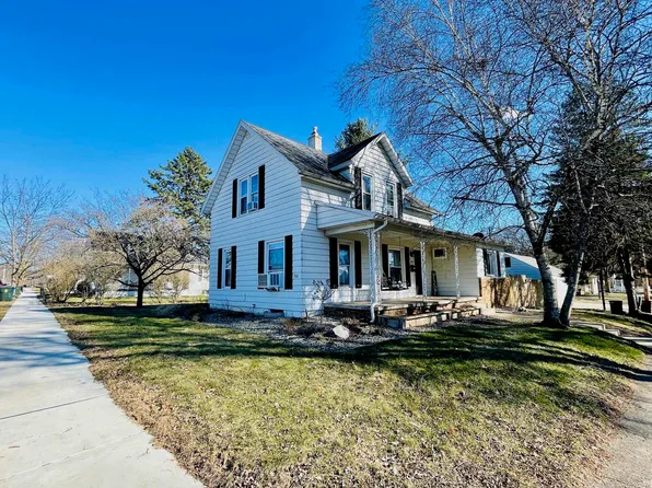 702 E Laporte St, Plymouth, IN 46563