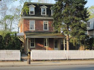 120 Main St, Green Lane, PA 18054