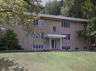 808 39th St NE #3C, Canton, OH 44714
