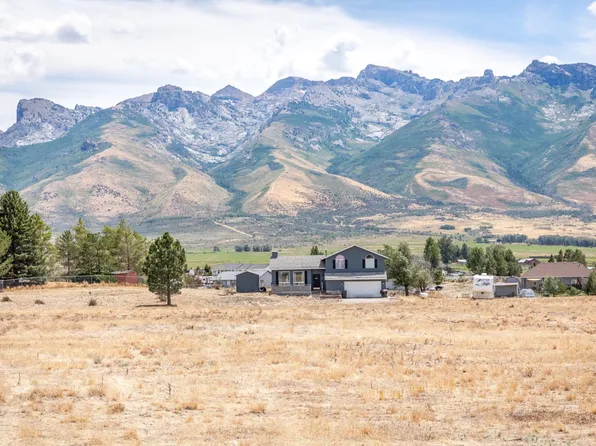 724 Thorpe Dr, Spring Creek, NV 89815