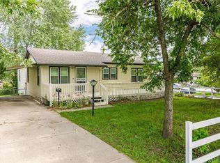 1601 N Pearl St, Independence, MO 64050