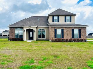 9559 Laurel Oak Ln, Waggaman, LA 70094