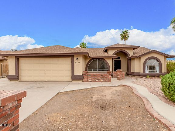 3rd image of 7702 W SAN MIGUEL Avenue