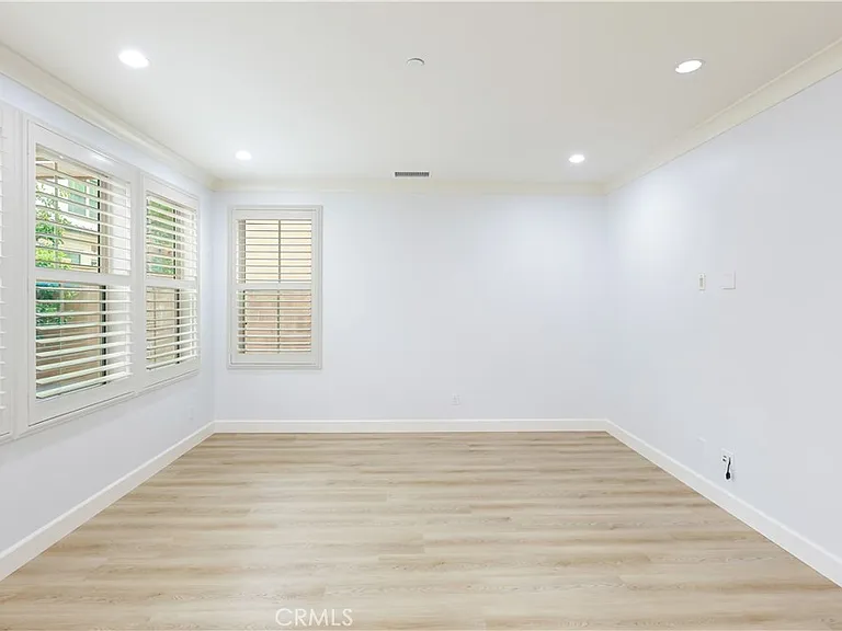 29 Oakfield — Photo 14