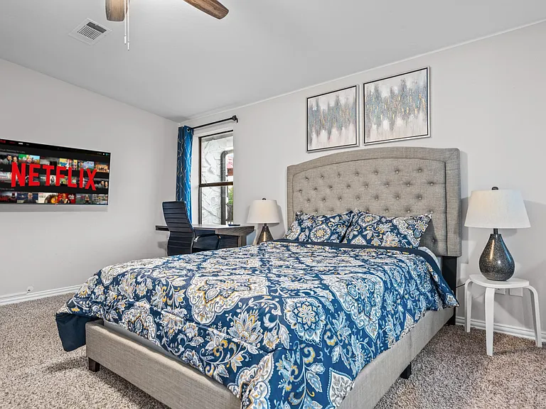 303 Jeanne Ln — Photo 23