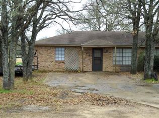 5030 Welcome Ln, College Station, TX 77845