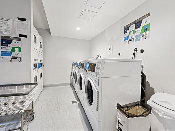 2nd image of 1855 Diamond St Unit 5-132