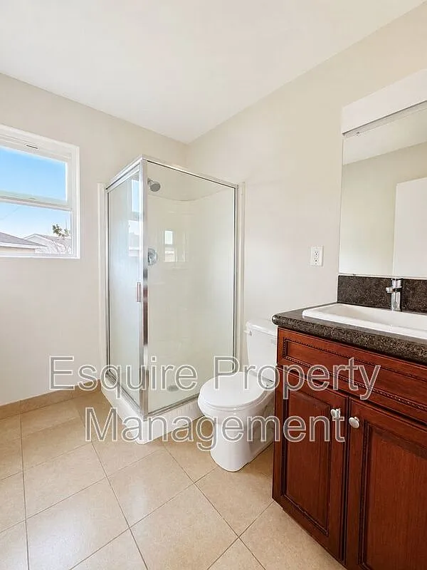 1 bed, 1.0 bath, 500 sqft, $1,875 — Photo 4