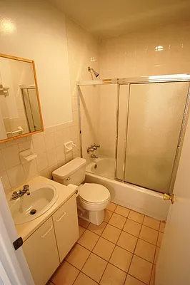 Rented by Bold New York | media 11