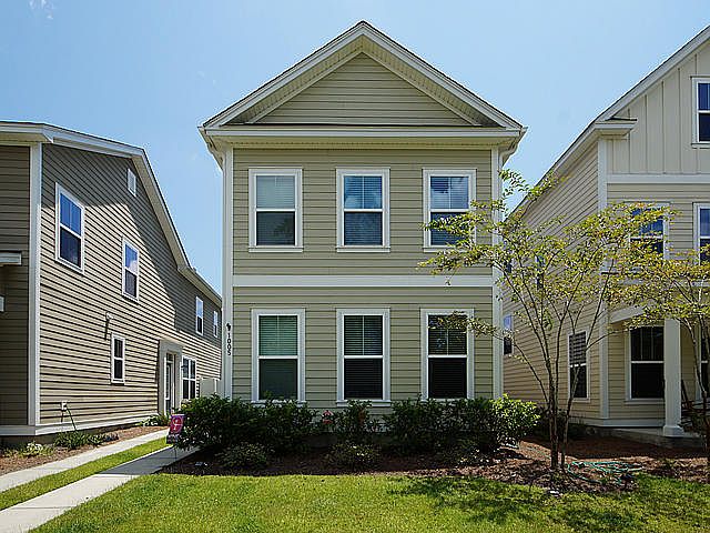 2nd image of 1005 Ashley Gardens Blvd