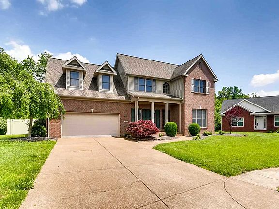 3rd image of 4934 Lincoln Pointe Dr