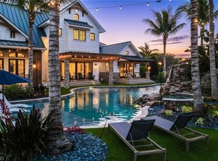 325 Cocohatchee BLVD, NAPLES, FL 34110