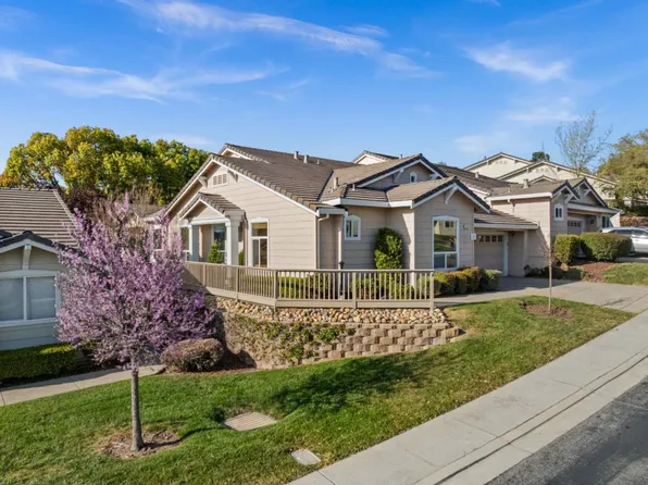 8750 McCarty Ranch Dr, San Jose, CA 95135