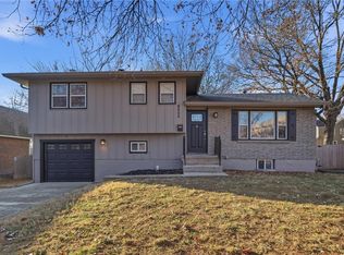 8002 Campbell St, Kansas City, MO 64131