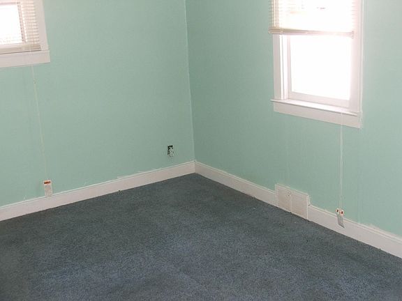5th image of 5115 S Dickinson Ave