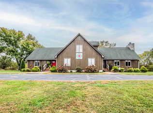 5277 Bristow Rd, Bowling Green, KY 42103